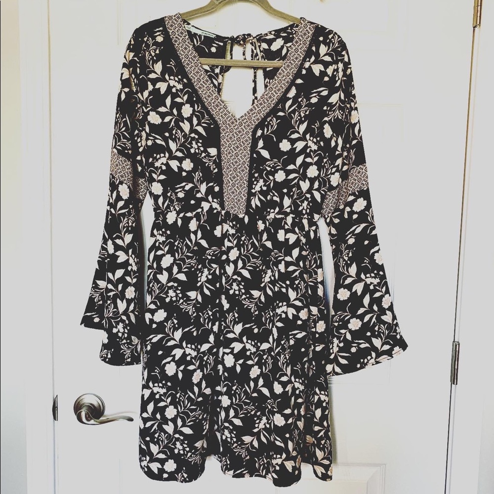 Boho-Chic with Tunic Sleeves